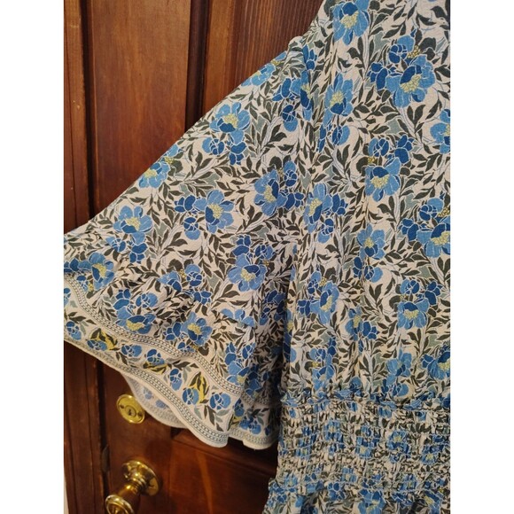 Max Studio Blue and White Floral Midi Dress - Picture 7 of 9